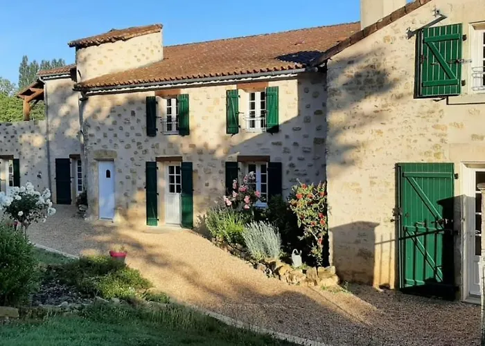 بيت ضيافة Domaine De La Basse Bobiniere - Et D'hotes Thouarsais-Bouildroux